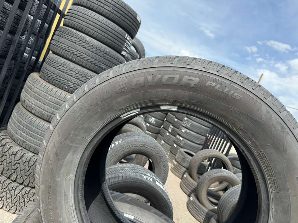 275/60R20 Set (4 Used Tires) Cooper Endeavor Plus