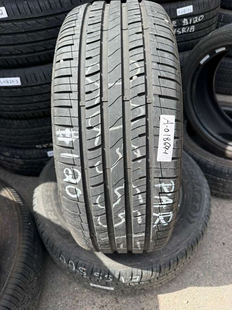 225/55R17 Pair (2 Used Tires) Mastercaft Stratus AS