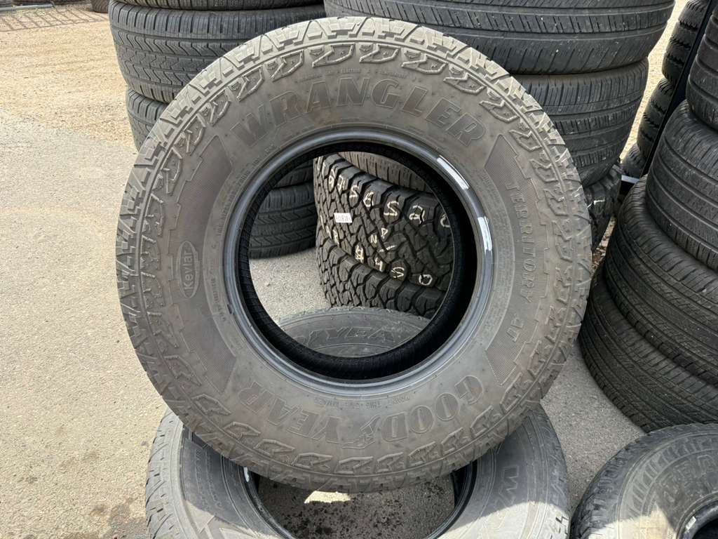 265/70R16 Pair (2 Used Tires) Goodyear Wrangler Territory AT