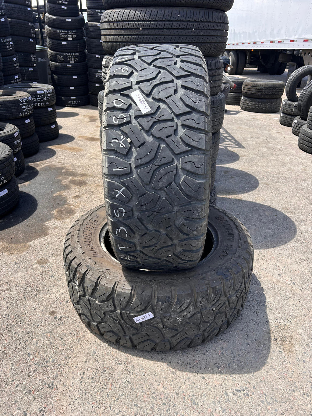 LT35X12.50R20 Pair (2 Used Tires) Delinte DX-12 Bandit R/T