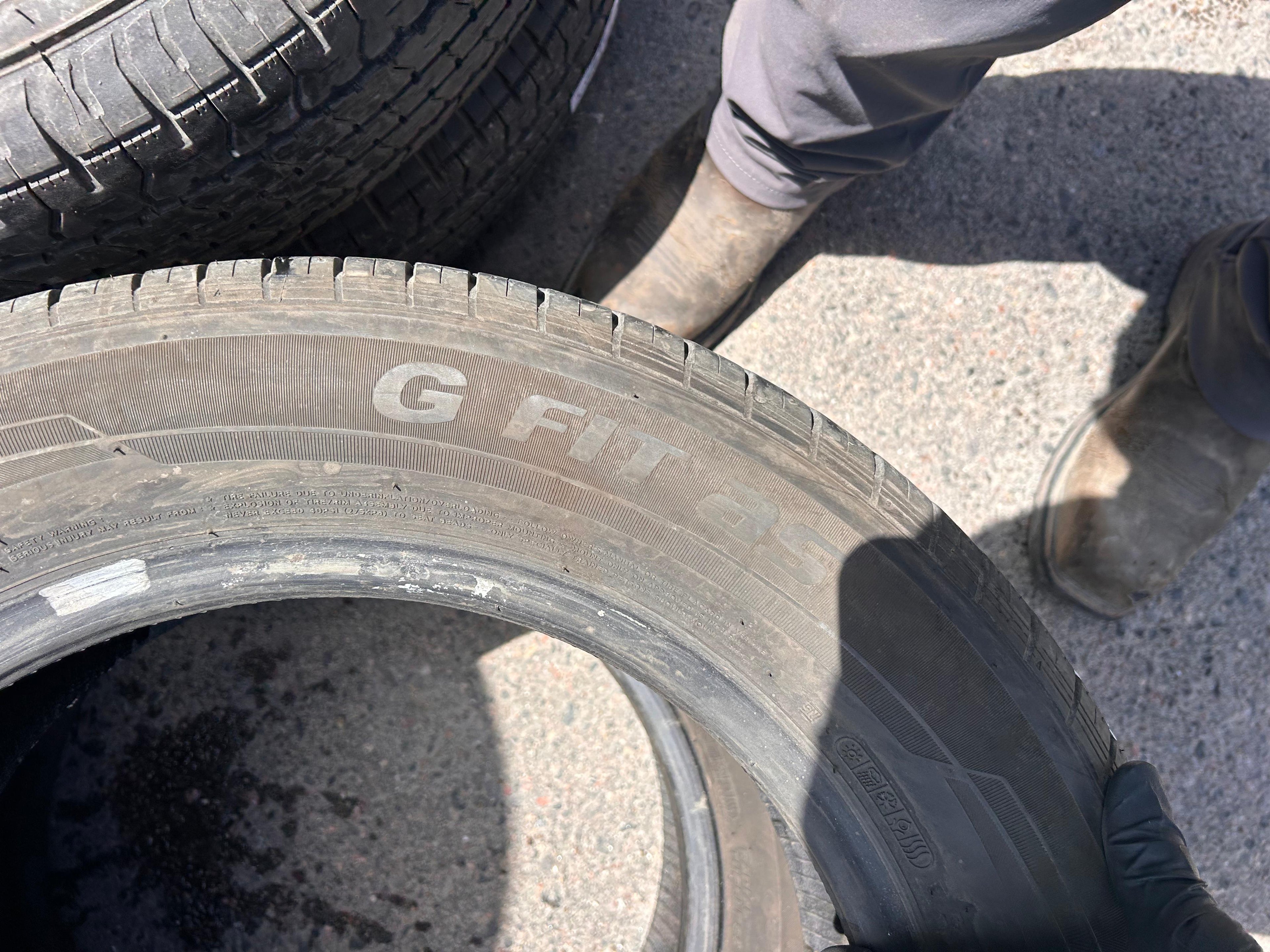205/60R16 Pair (2 Used Tires) Laufenn G Fit AS