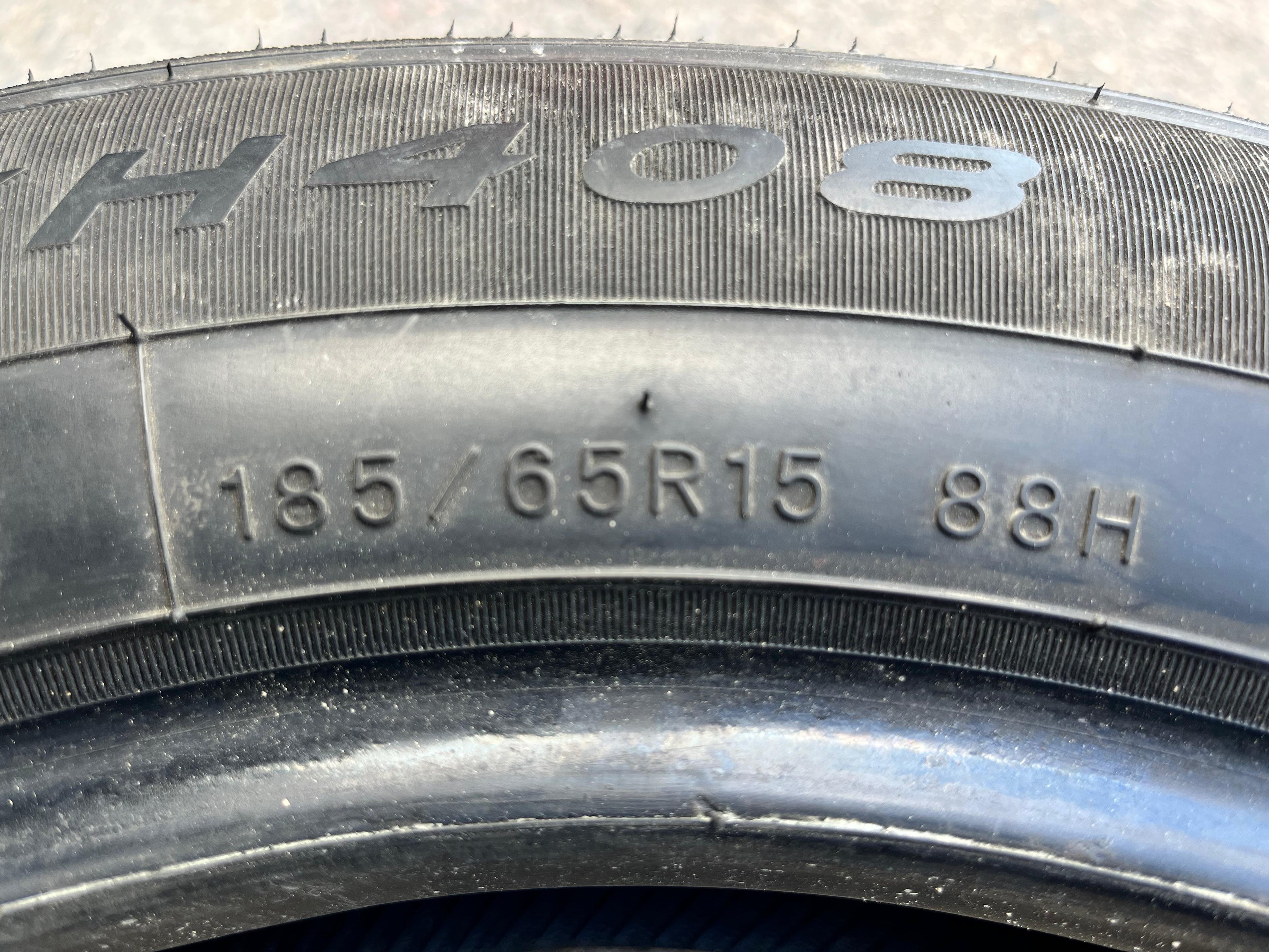 185/65R15 (3 Used Tires) Sailun Atrezzo SH408