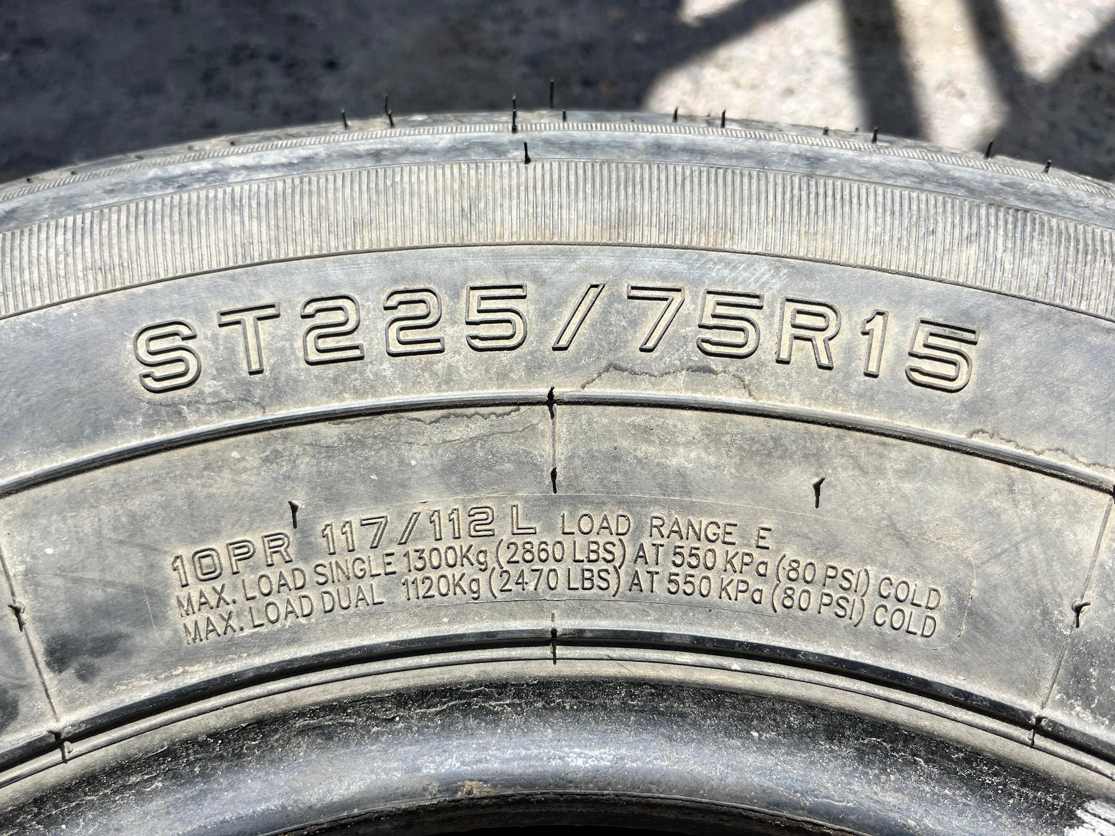 ST225/75R15 Single (1 Used Tire) Power King Towmax STR