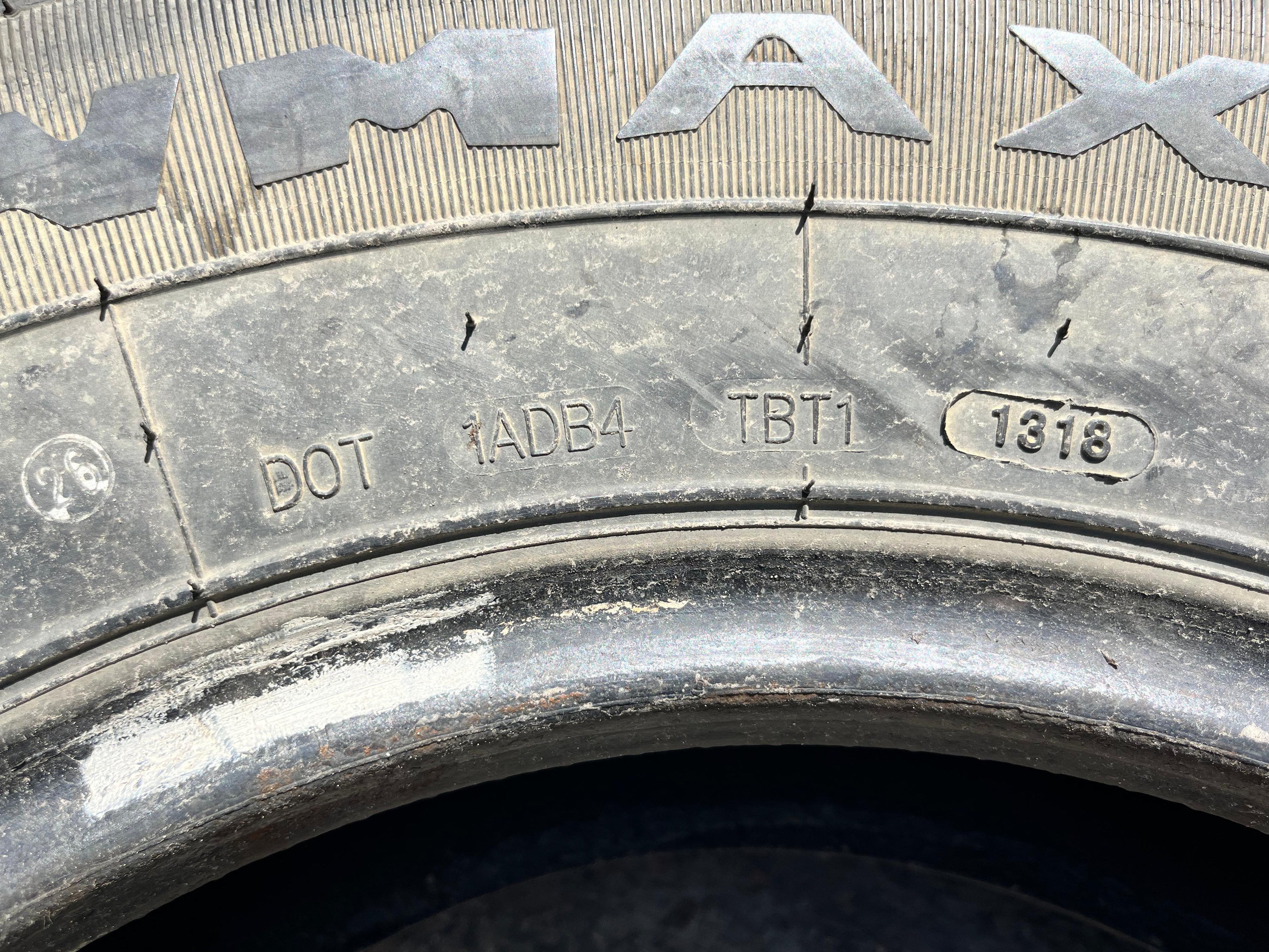 ST225/75R15 Single (1 Used Tire) Power King Towmax STR