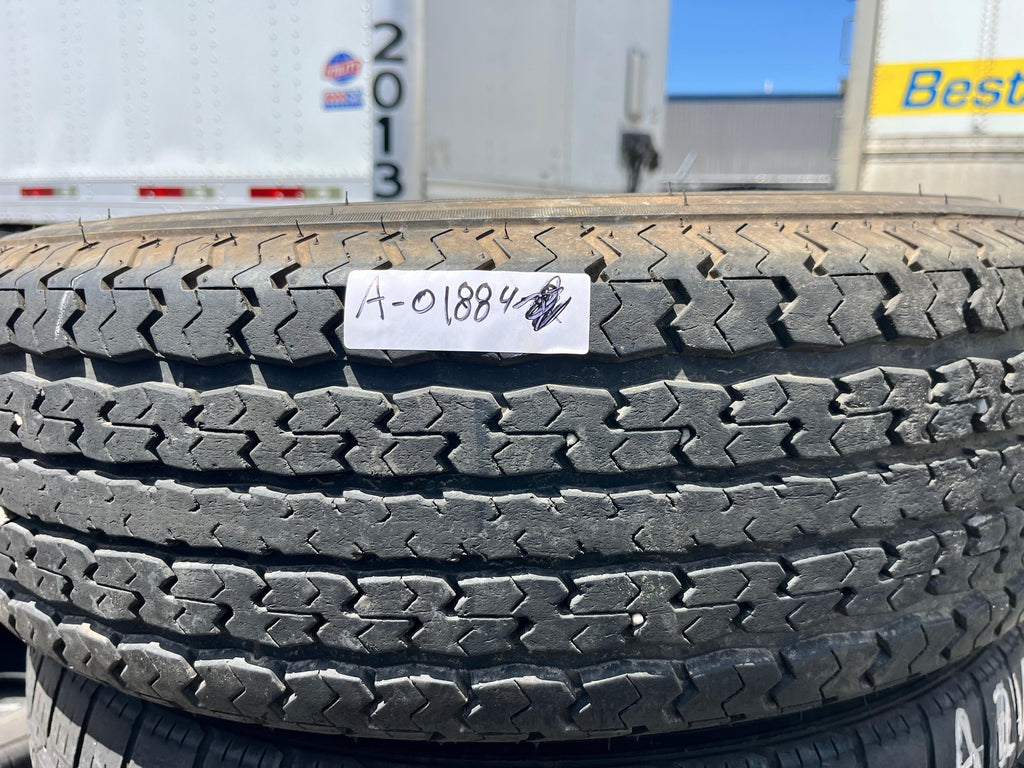 ST225/75R15 Single (1 Used Tire) Power King Towmax STR