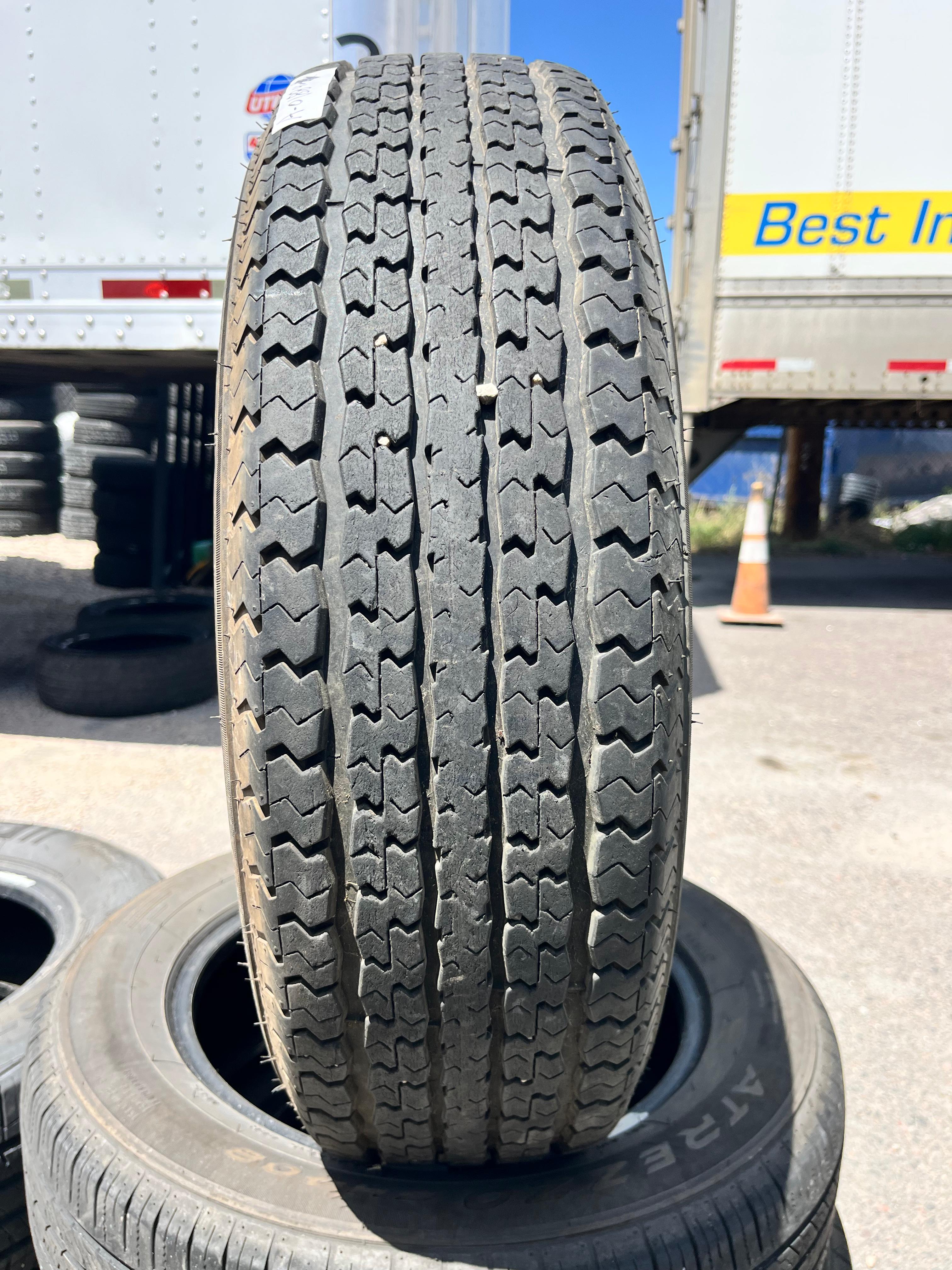 ST225/75R15 Single (1 Used Tire) Power King Towmax STR