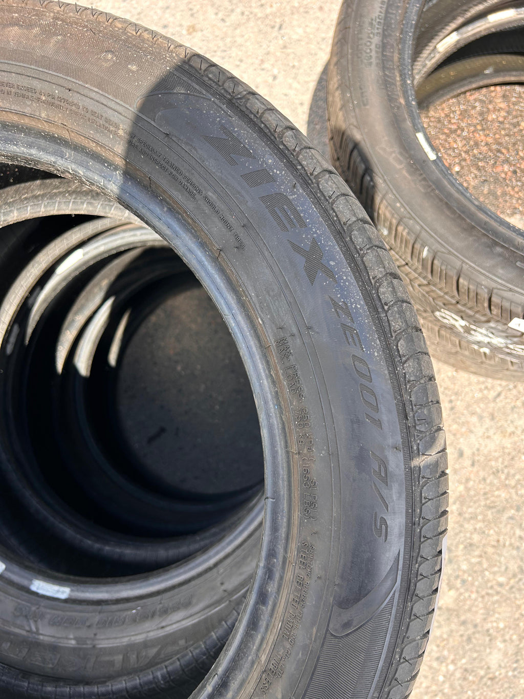 225/55R18 Set (4 Used Tires) Falken Ziex ZE001