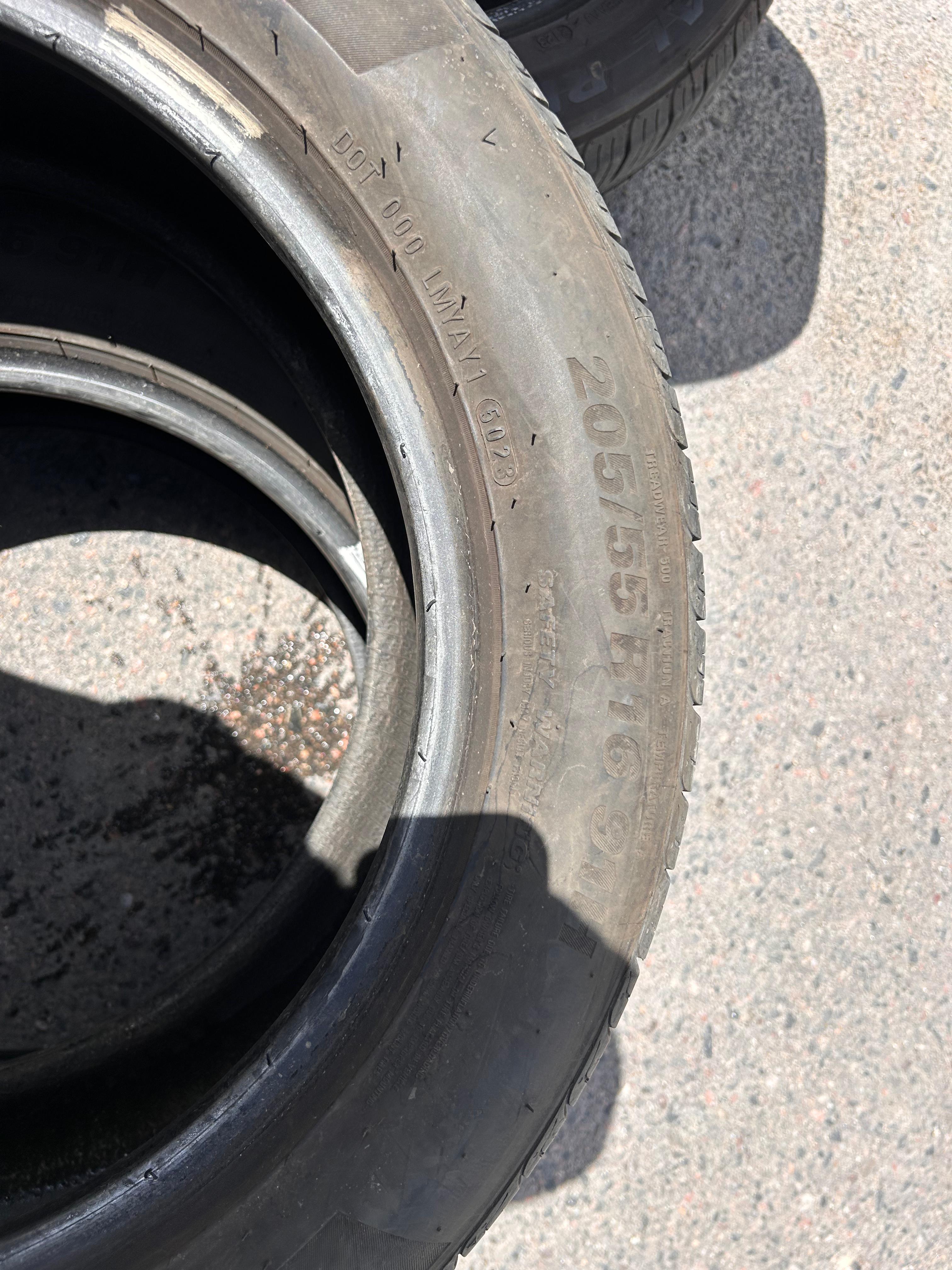 205/55R16 Pair (2 Used Tires) Kumho Solus TA31