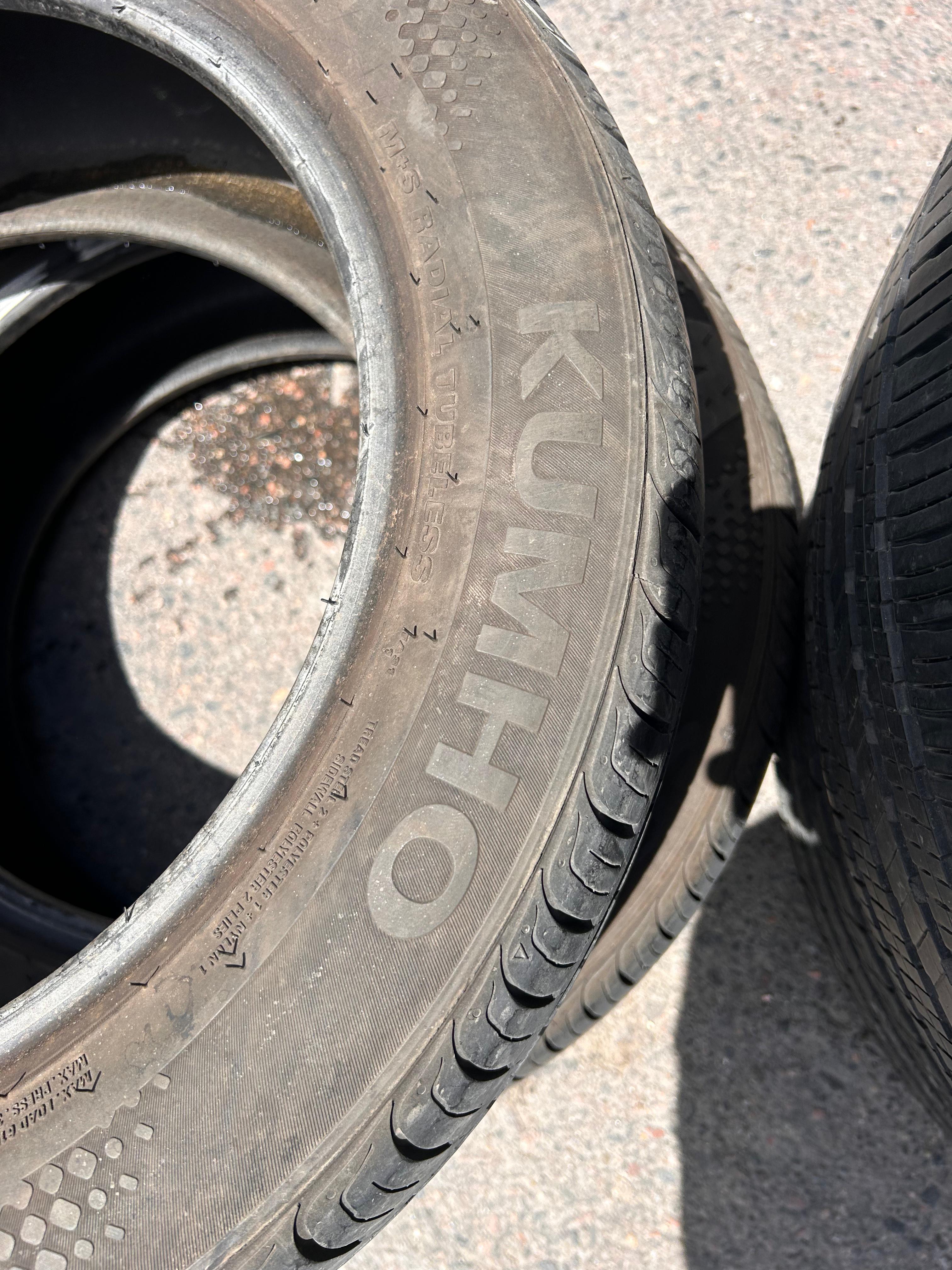 205/55R16 Pair (2 Used Tires) Kumho Solus TA31
