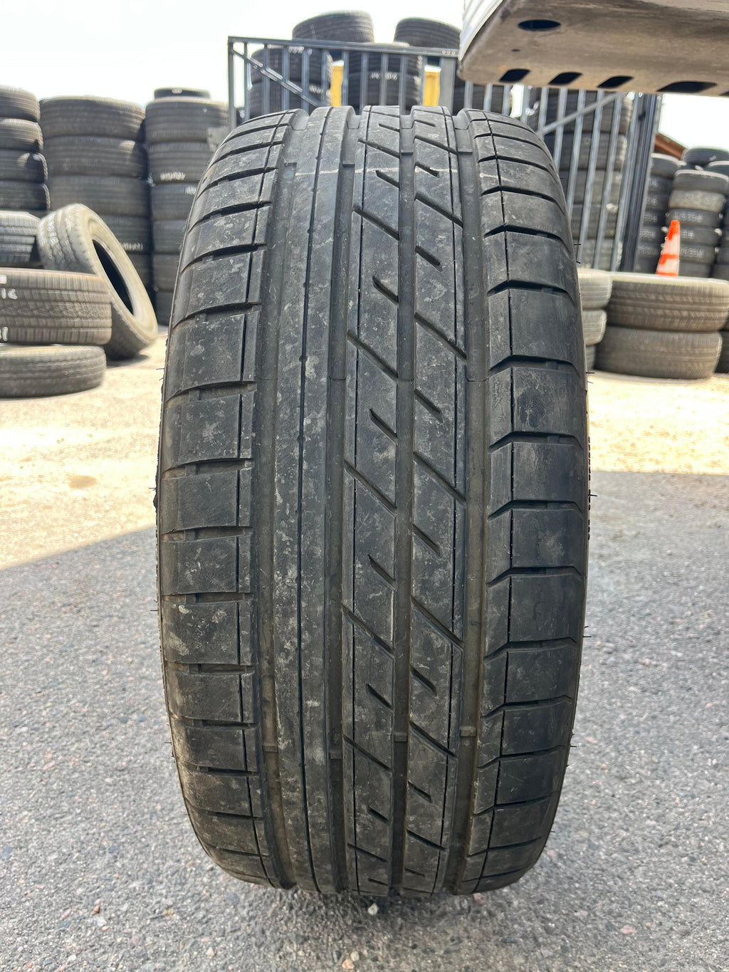 275/30ZR24 Single (1 Used Tire) Atlander AX99