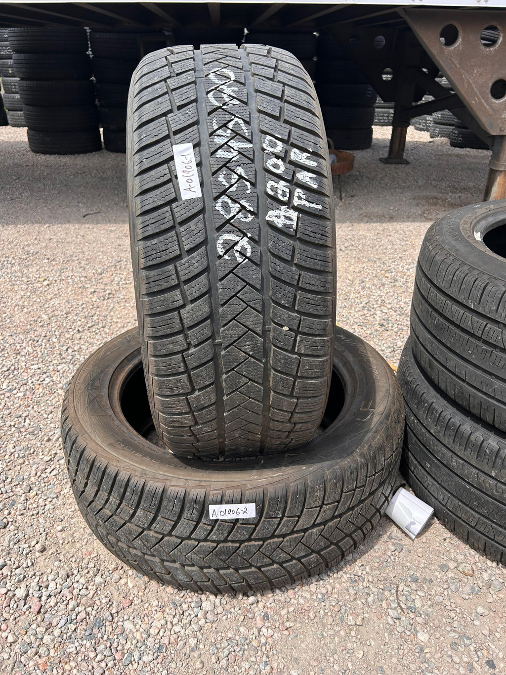 285/45R20 Pair (2 Like New Tires) Vredestein Wintrac Pro