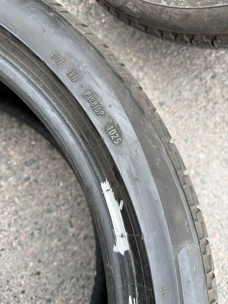 285/40R23 Single (1 Used Tire) Pirelli Scorpian MS