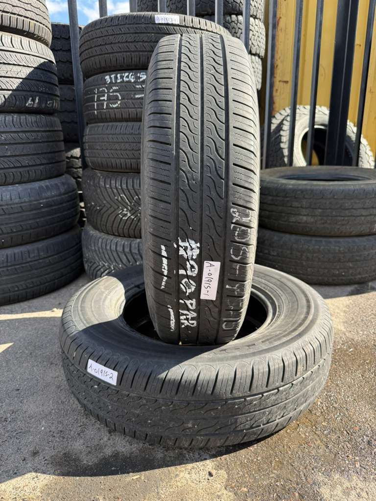 205/75R15 Pair (2 Used Tires) Toyo Eclipse