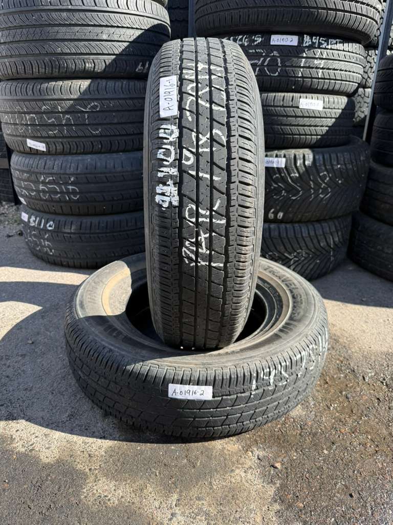205/75R14 Pair (2 Used Tires) Travelstar UN106