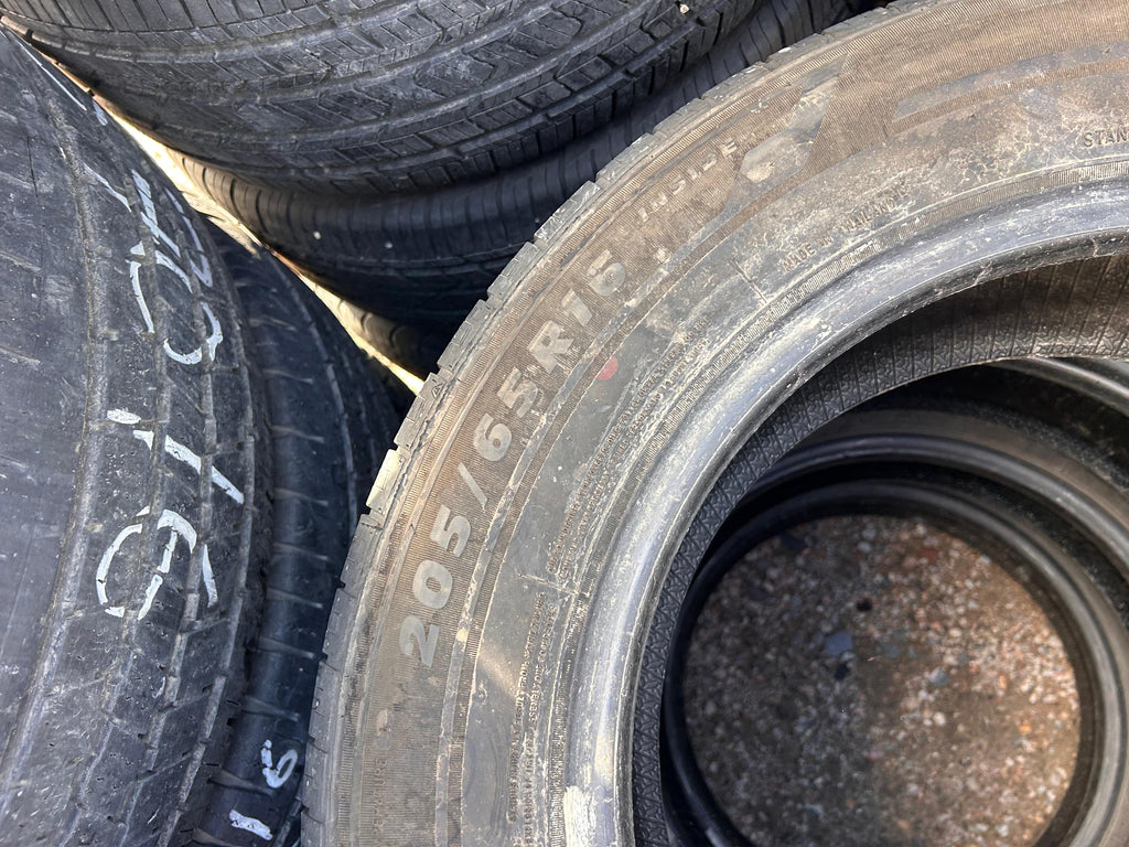 205/65R16 Pair (2 Used Tires) Prinx Hicity HhH2