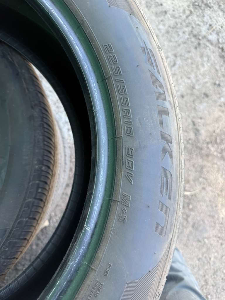 225/55R18 Set (4 Used Tires) Falken Ziex ZE001
