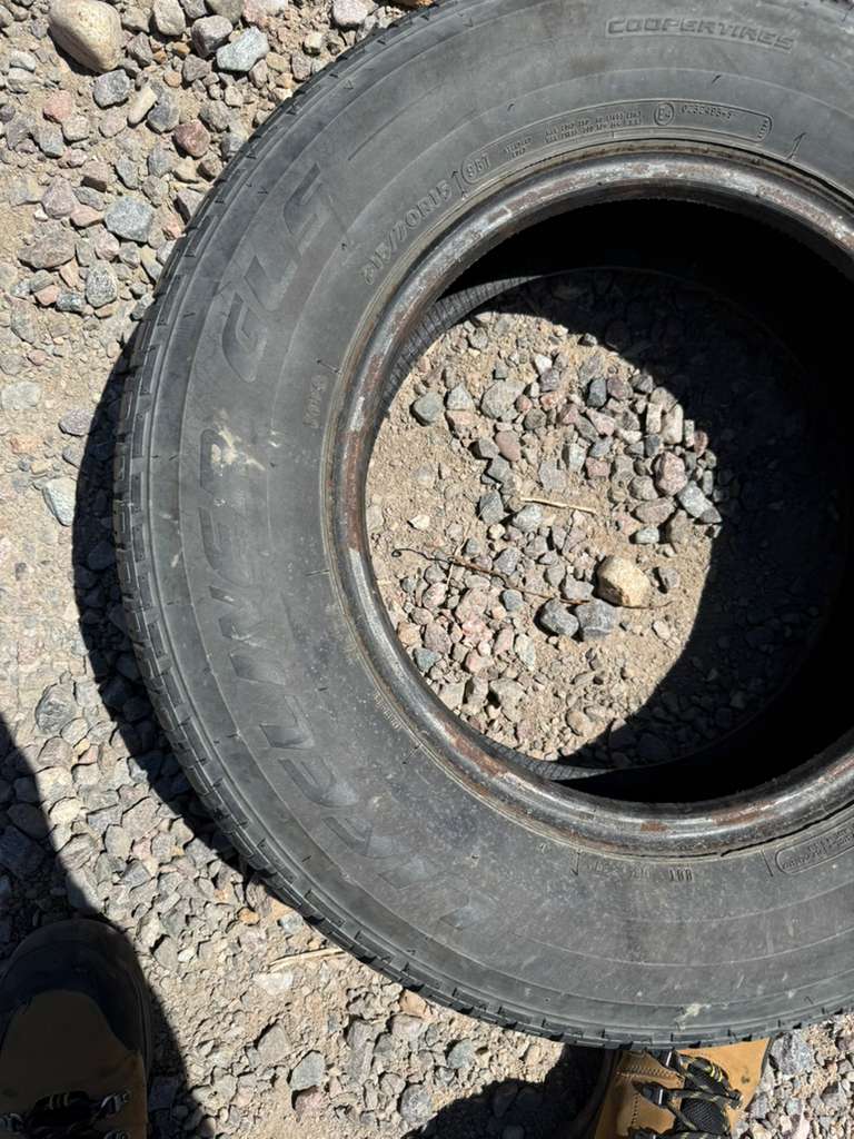 215/70R15 Single (1 Used Tire) Cooper Lifelinger GLS