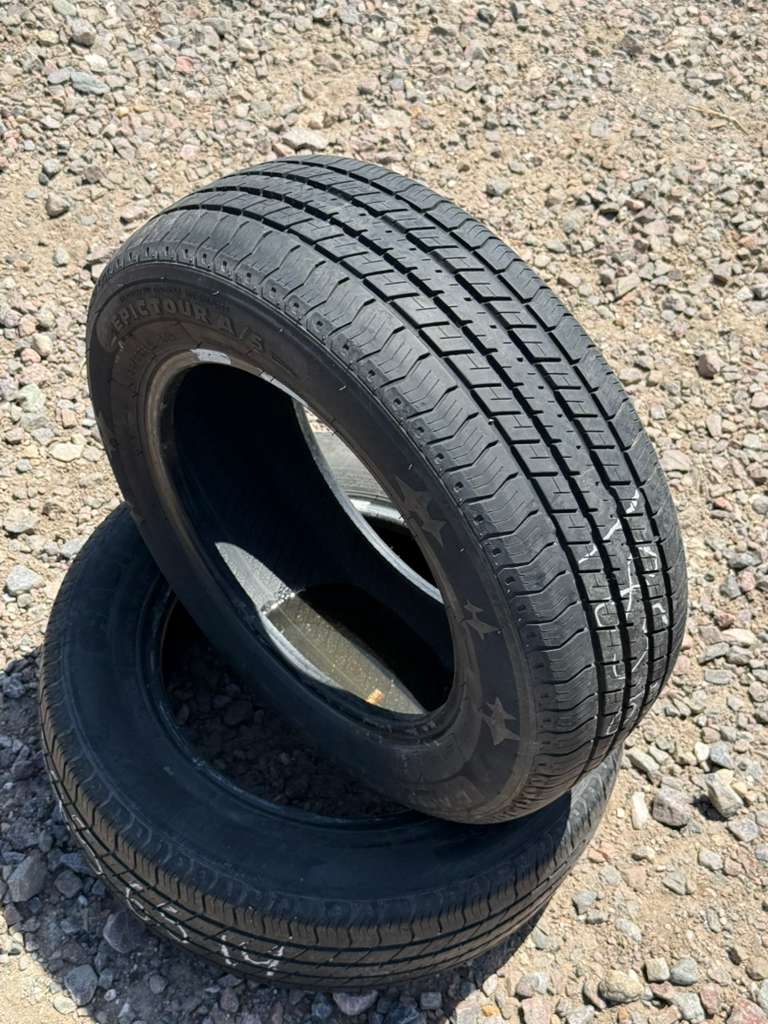 185/65R14 Pair (2 Used Tires) Tour Radial LL821