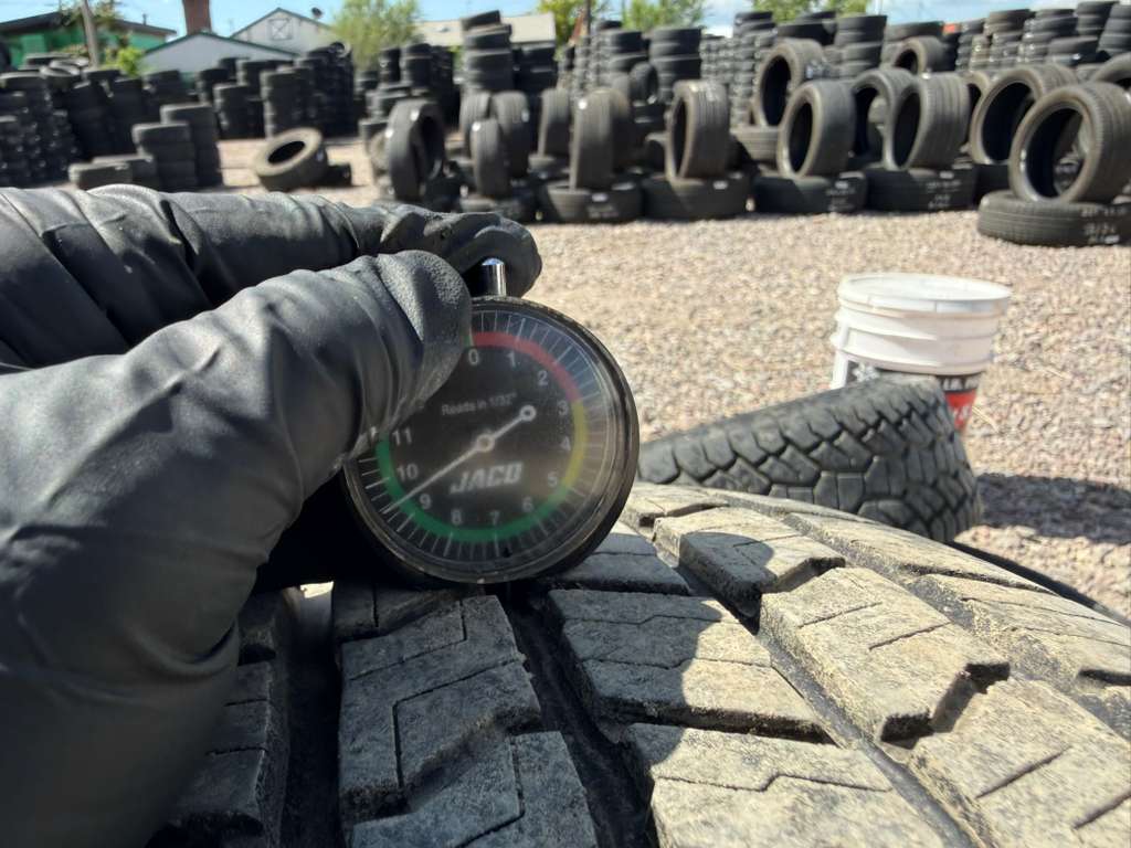 235/75R15 Pair (2 Used Tires) Caldera Confidence LT-S