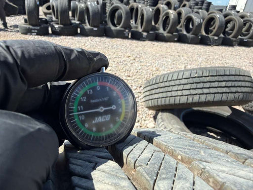 205/65R15 Pair (2 Like New Tires)  Falken Pro G5 Touring