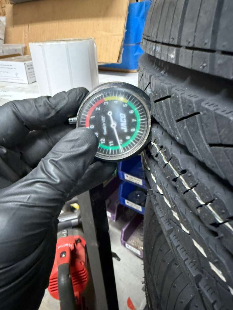 205/50R17 Set (4 Brand New Tires) Thunderer Mach 1 Plus