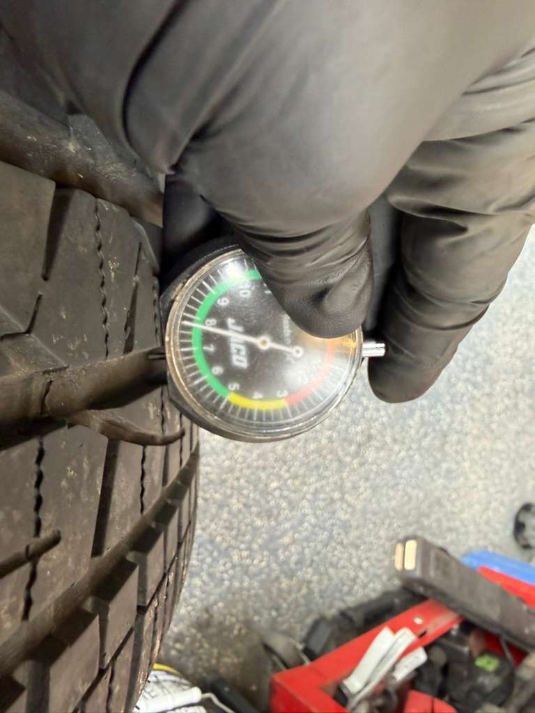235/45R19 Single (1 Used Tire) Firestone Destination LE3