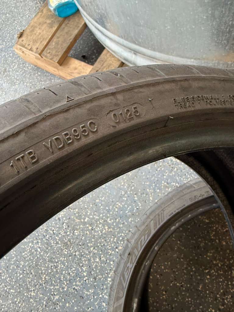 225/35R19 Pair (2 Used Tires) Lexani LX Twenty