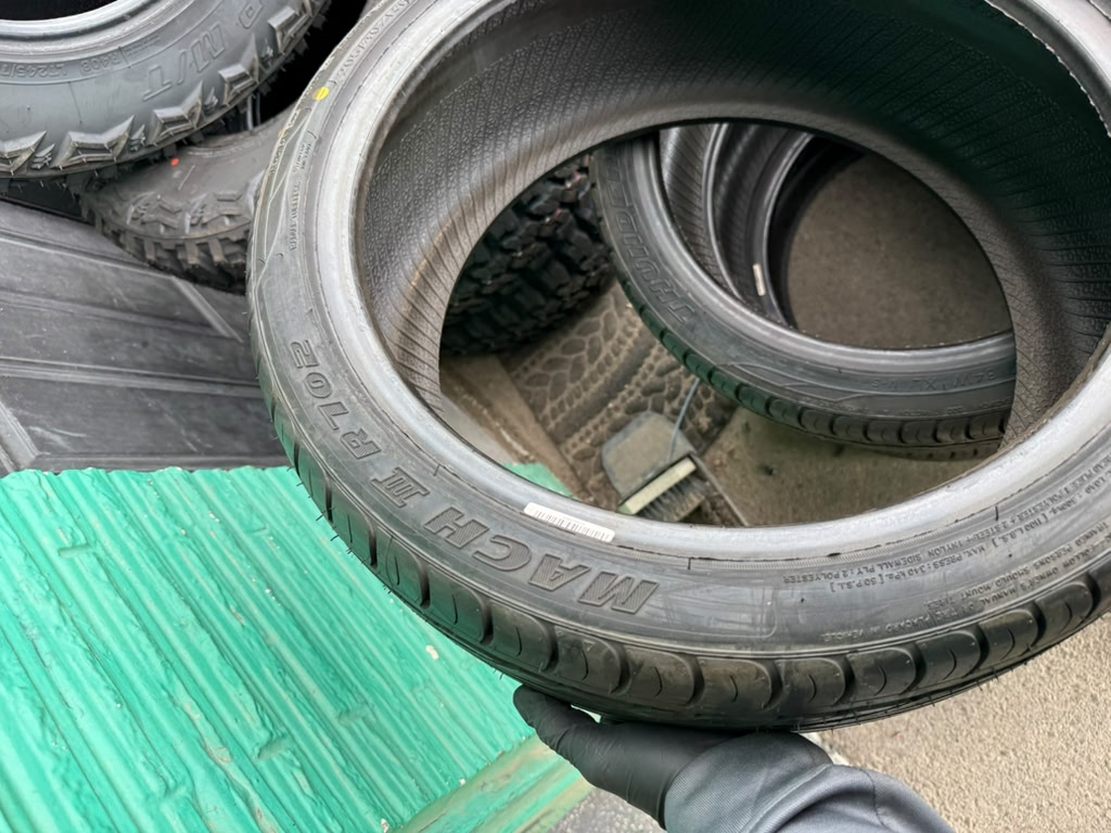 205/40R17 Set (4 Brand New Tires) Thunderer March 3