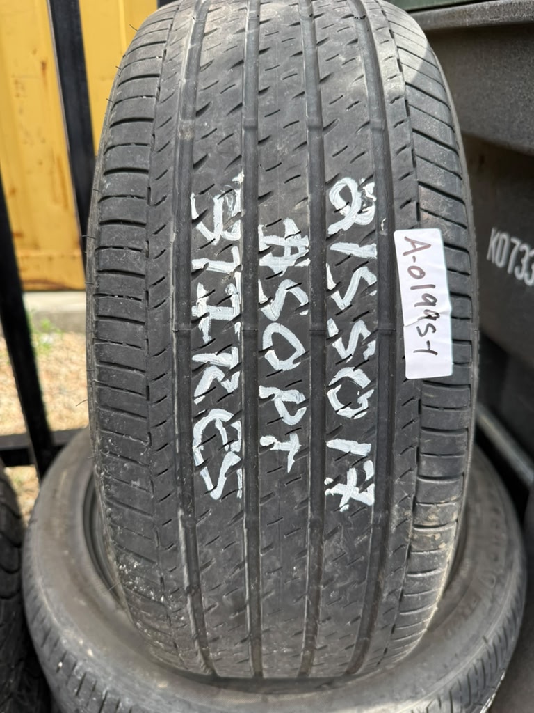 215/50R17 (3 Used Tires) Firestone All Season