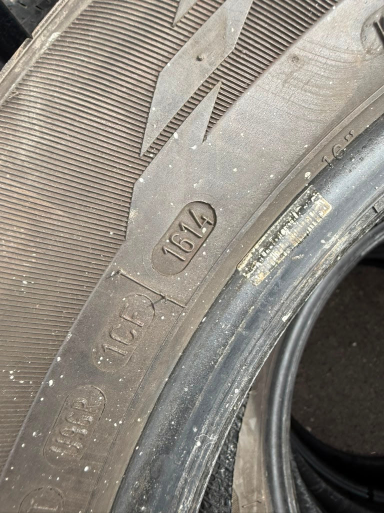 225/55R16 Set (4 Used Tires) Cooper CS3 Touring