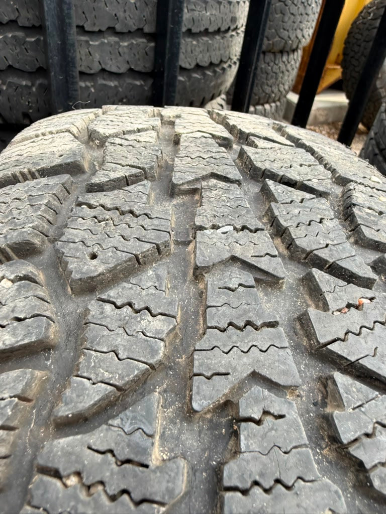205/55R16 Pair (2 Like New Tires) Hercules Avalanche (Studless)
