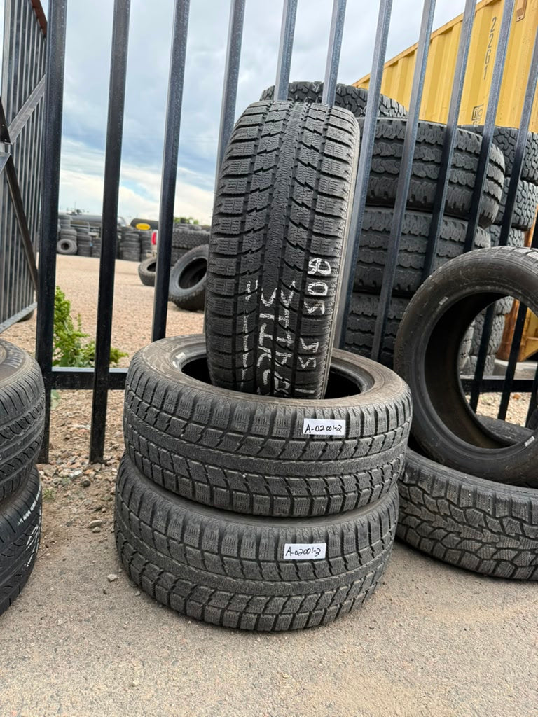 205/55R16 (3 Used Tires) Toyo Observe G5 (Studless)