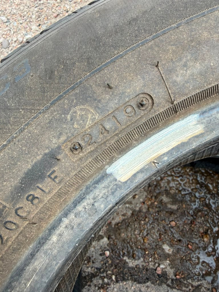 205/60R16 Pair (2 Used Tires) Caldera Confidence