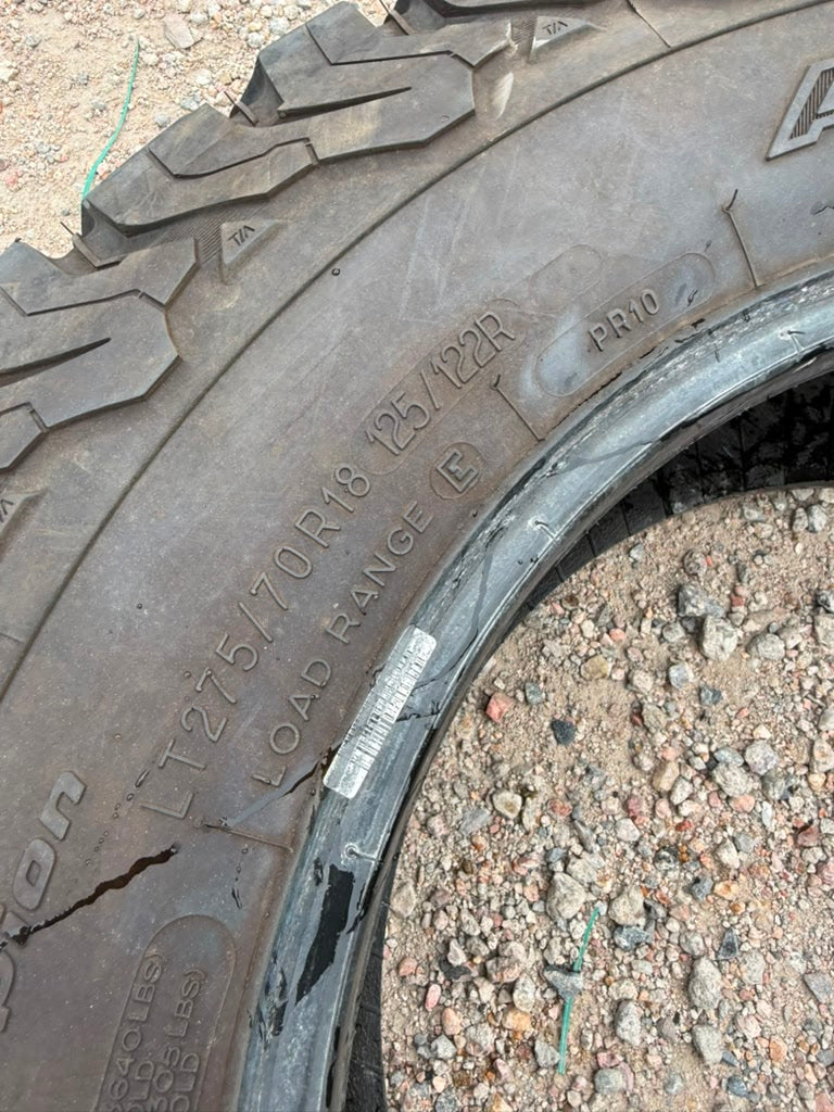 LT275/70R18 Single (1 Used Tire) Bfgoodrich All Terrain KO2