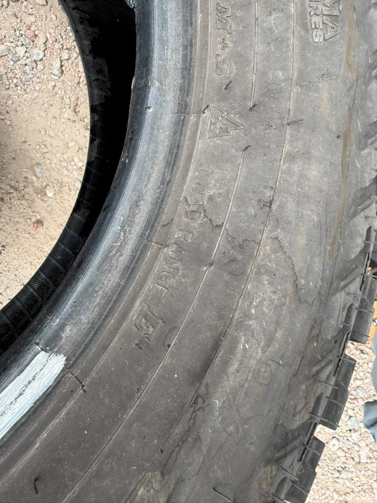 LT245/70R17 Single (1 Used Tire) Mazama Open Range SQM3