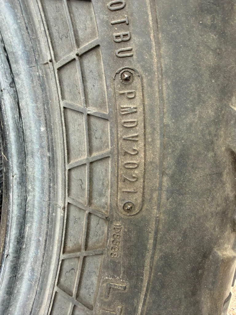 LT285/65R18 Single (1 Used Tire) Falken Wildpeak AT AT3W