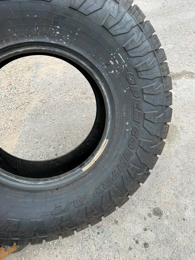 LT37x12.50R17 Single (1 Like New Tire) Toyo Open Country AT3