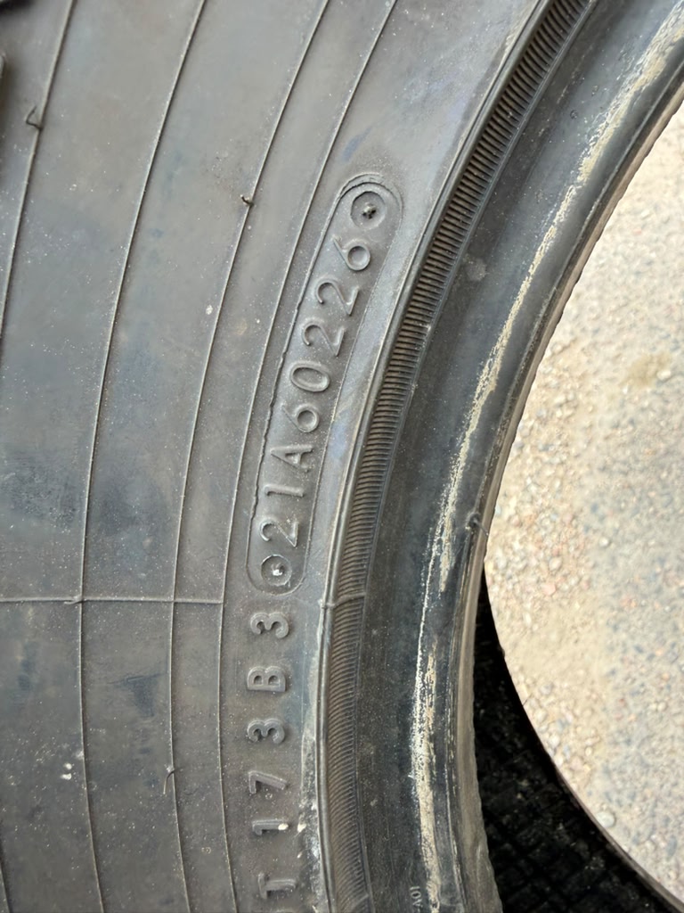 LT37x12.50R17 Single (1 Like New Tire) Toyo Open Country AT3