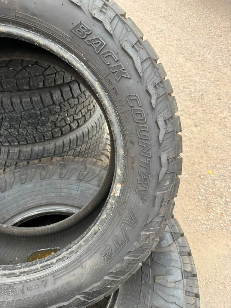 LT285/55R20 Single (1 Used Tire) Dean Tires Back Country AT2
