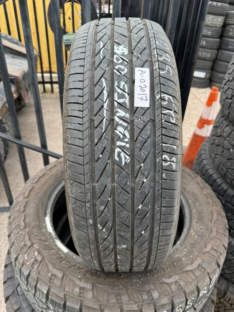 235/60R18 Single (1 Used Tire) Bridgestone Turanza EL 440