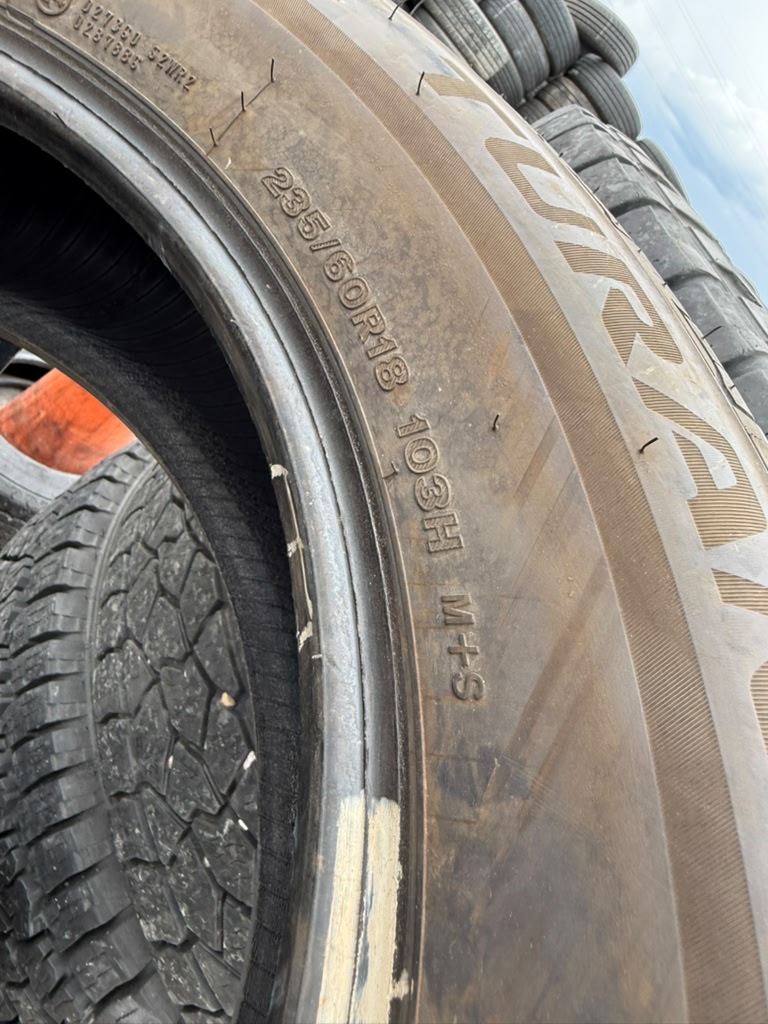 235/60R18 Single (1 Used Tire) Bridgestone Turanza EL 440