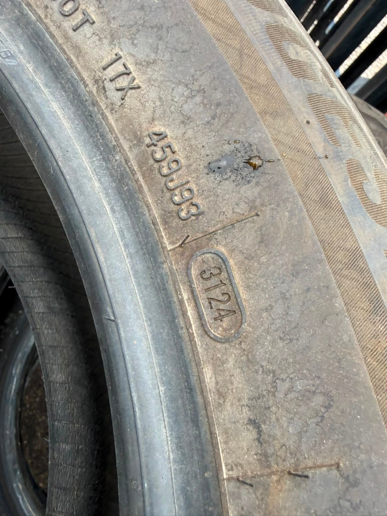 235/60R18 Single (1 Used Tire) Bridgestone Turanza EL 440