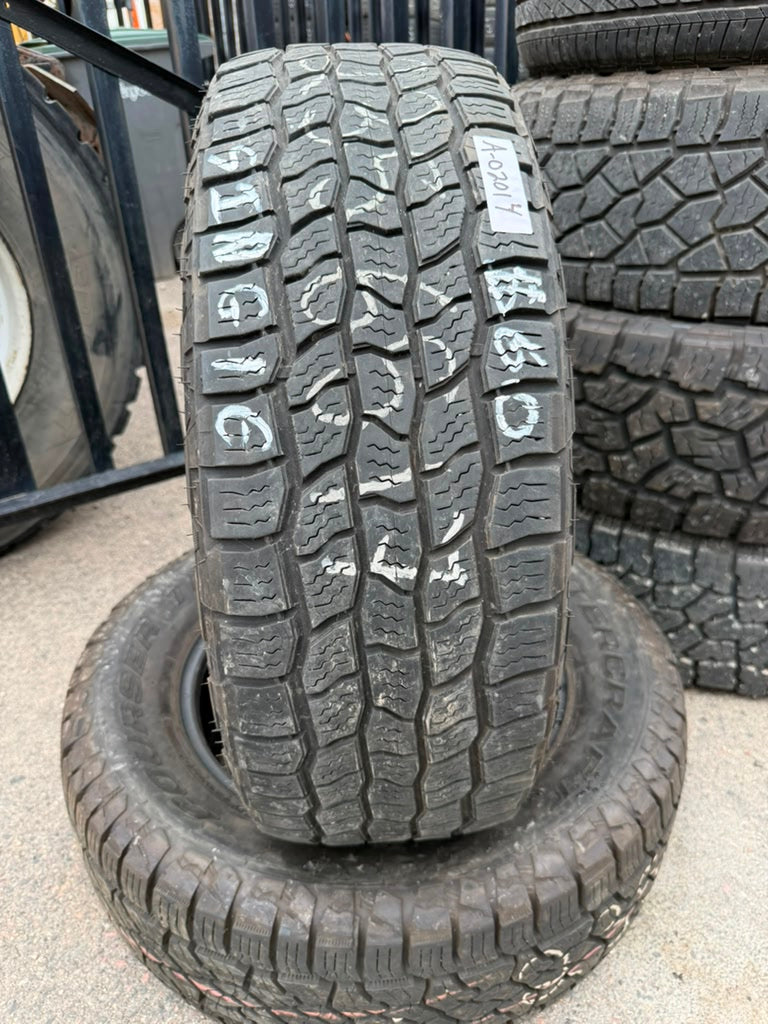 235/65R17 Single (1 Used Tire) Cooper Discoverer AT3 45