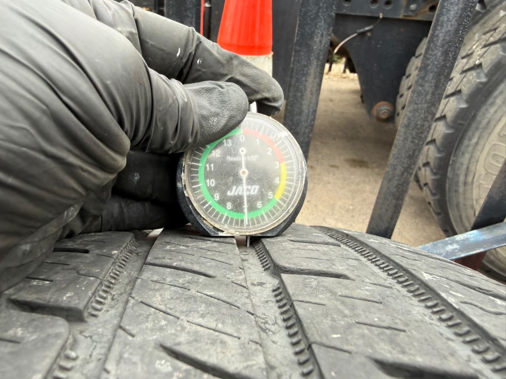 255/55R18 Pair (2 Used Tires) Vercelli
