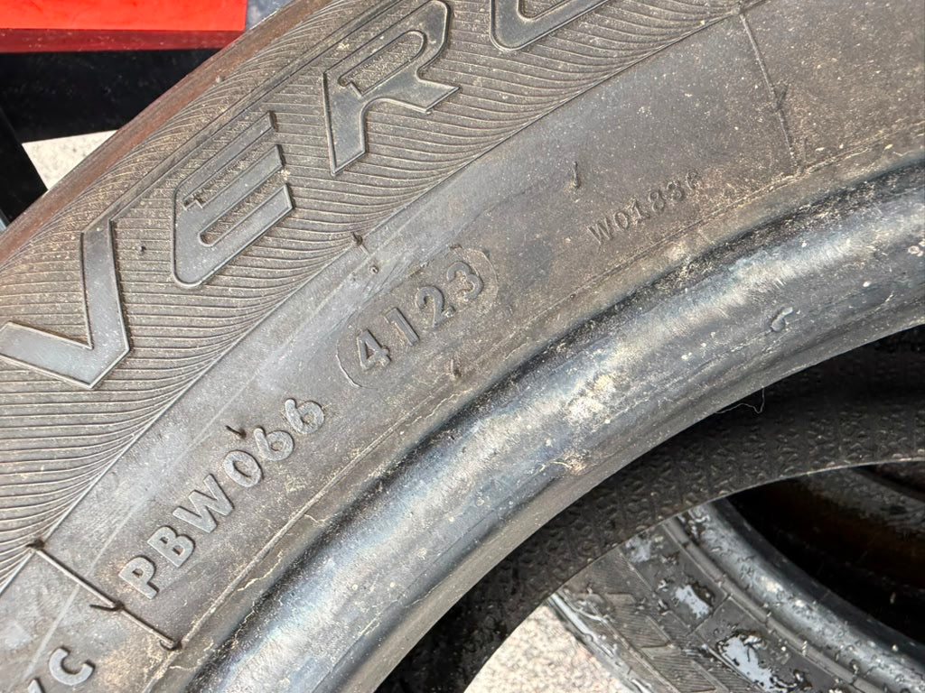 255/55R18 Pair (2 Used Tires) Vercelli