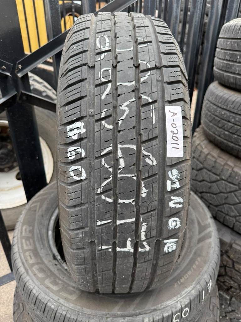 225/60R17 Single (1 Like New Tire) Waterfall Terra X HT