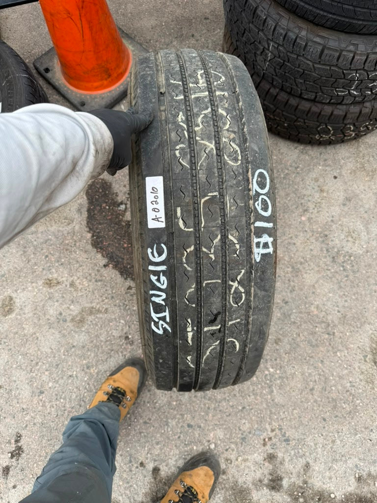 ST235/85R16 Single (1 Used Tire) Carlisle CSL16