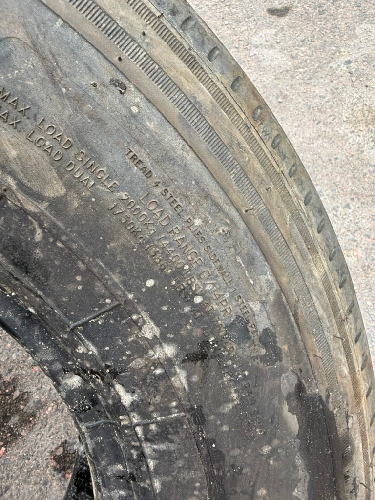 ST235/85R16 Single (1 Used Tire) Carlisle CSL16