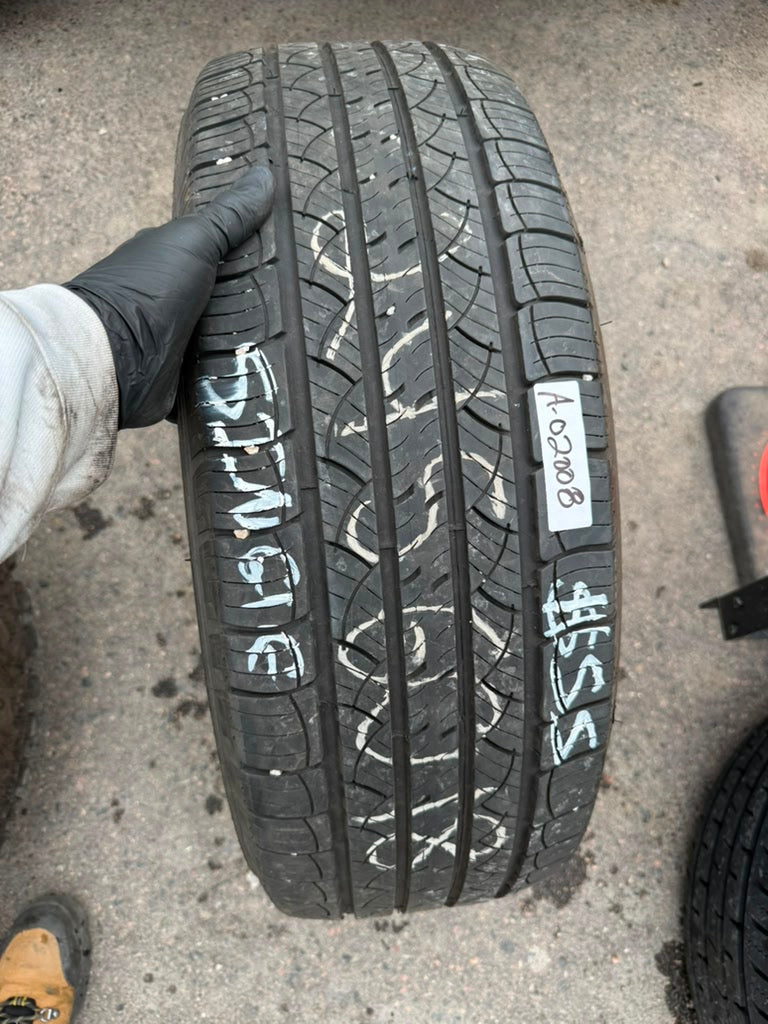 245/60R18 Single (1 Used Tire) Michelin Lattitude Tour HP