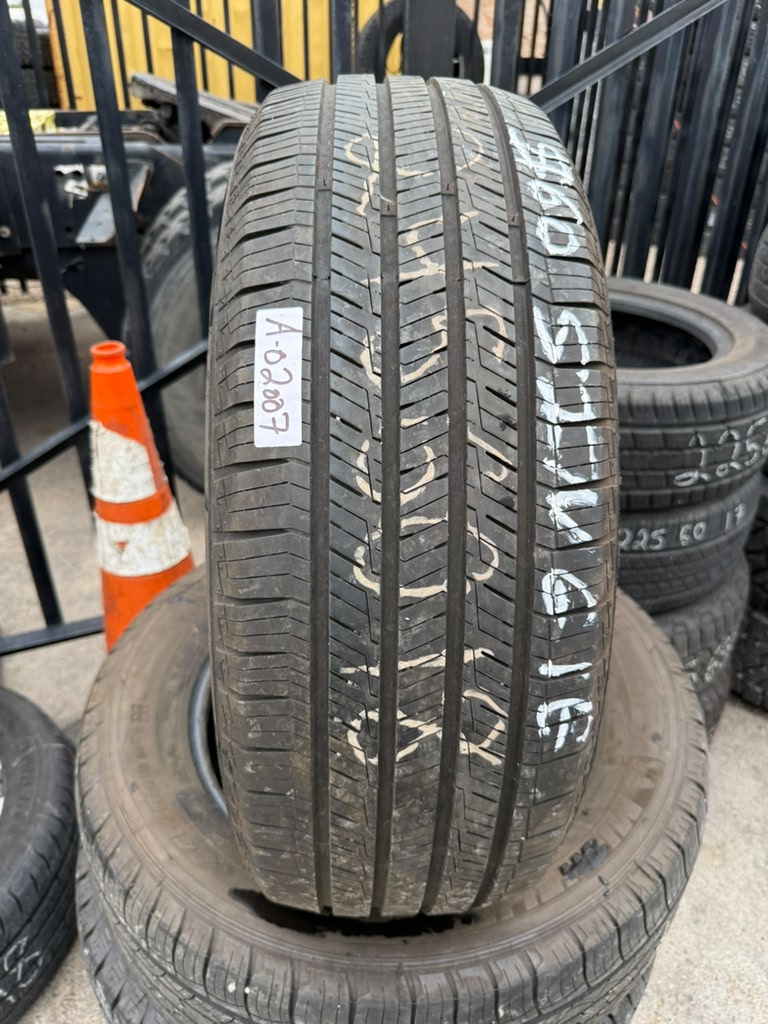 245/60R18 Single (1 Used Tire) Sailun Atrezzo TCON